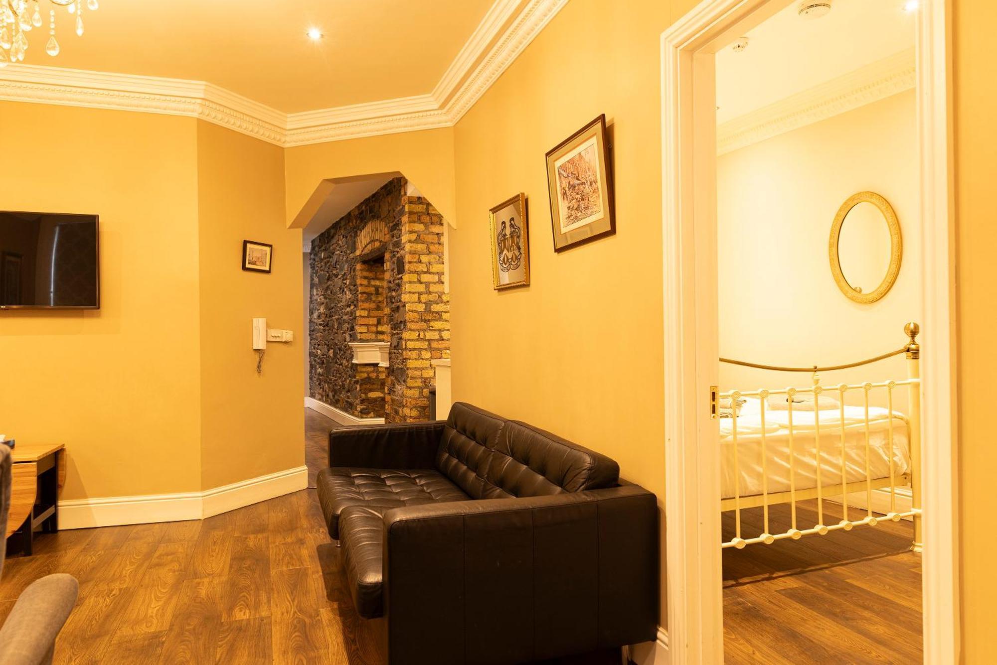 Molloys Apartments 더블린 외부 사진
